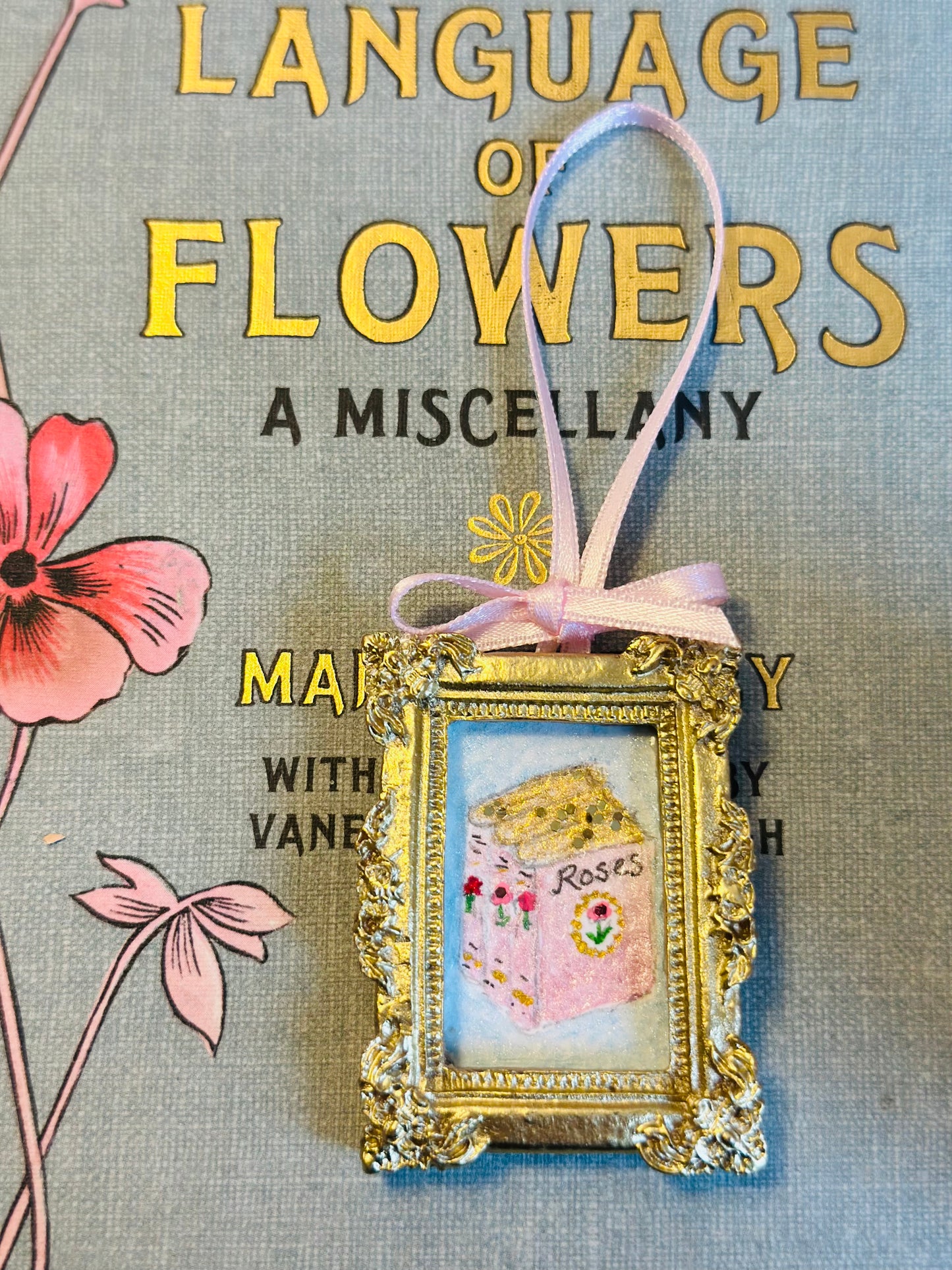 Mini watercolour with glitter (hanging)