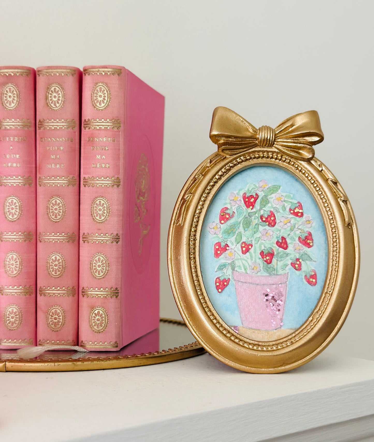 Lustre watercolour with glitter  (standing frame)