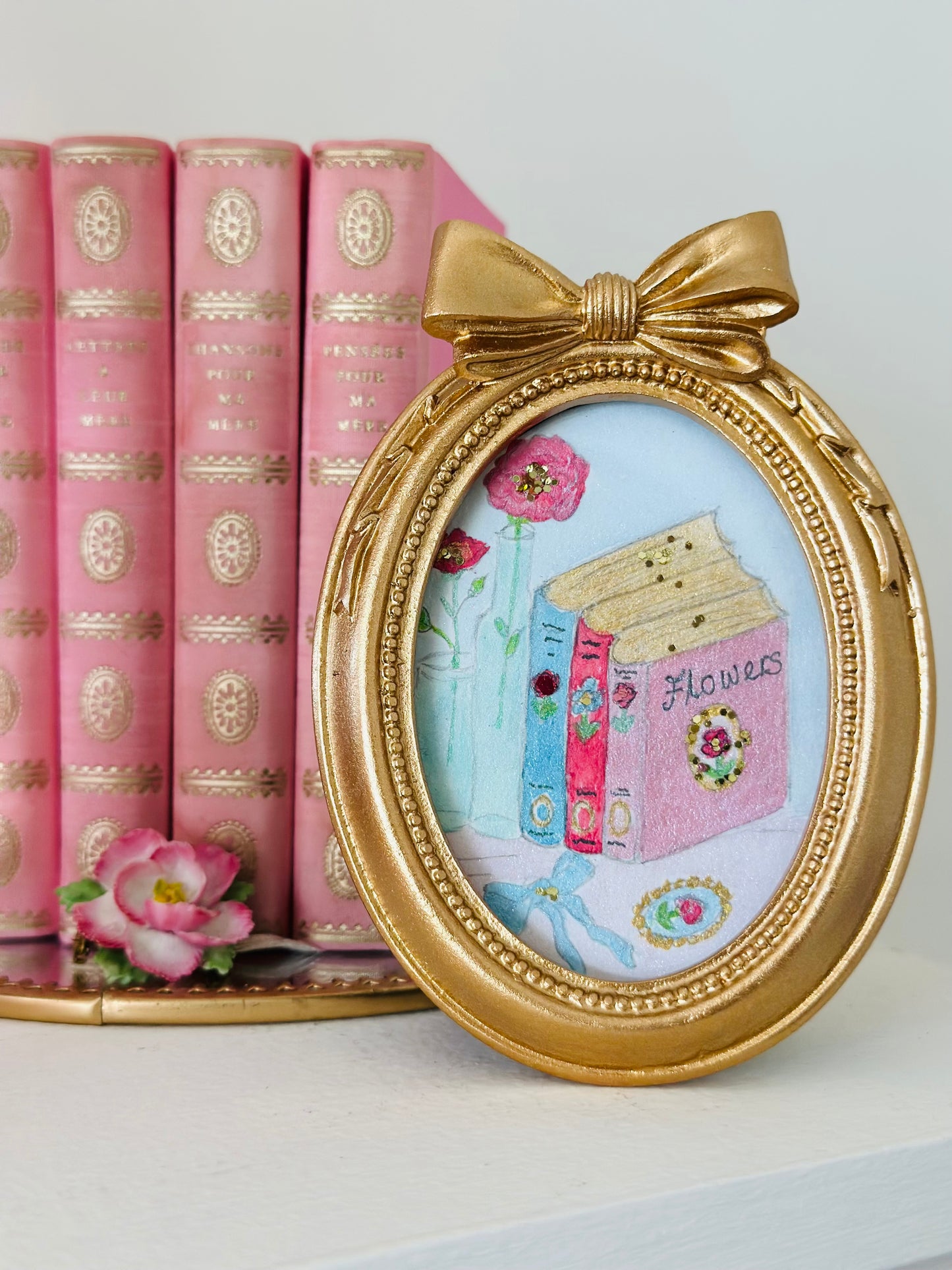 Lustre watercolour with glitter  (standing frame)